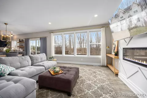 Living - 8089 Eagle Peak, Jenison, MI 49428 photo 3 of 3