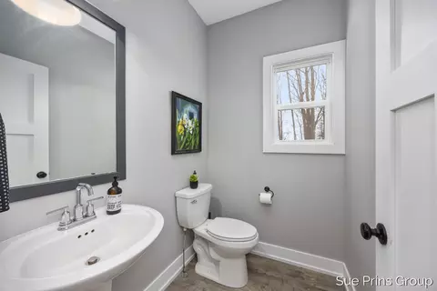 Bath - 8089 Eagle Peak, Jenison, MI 49428 photo 1 of 4