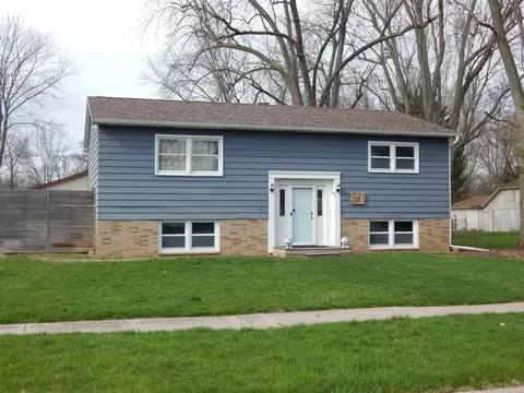 277 Grove, Sparta, MI 49345
