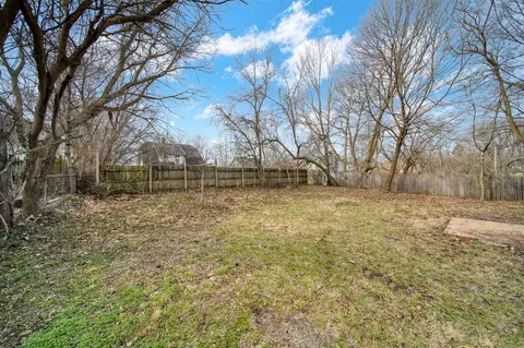 Exterior - 209 Damon, Jackson, MI 49203 photo 1 of 4