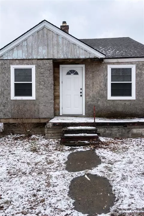 20137 Helen, Detroit, MI 48234