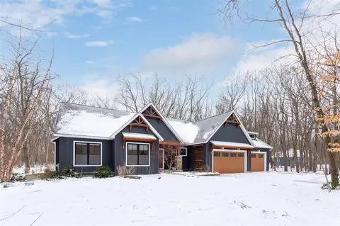 3175 Light House, Saugatuck, MI 49453