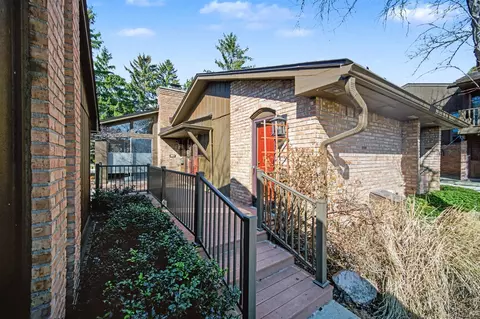 863 Greenhills, Ann Arbor, MI 48105