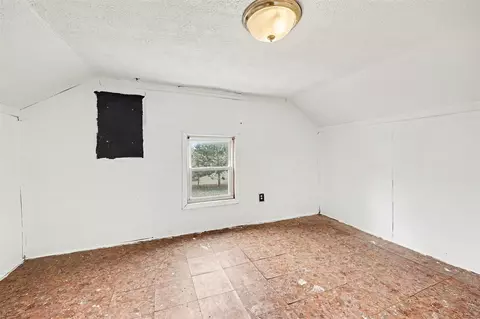 265 S Tabor, Lyons, MI 48851 photo 15