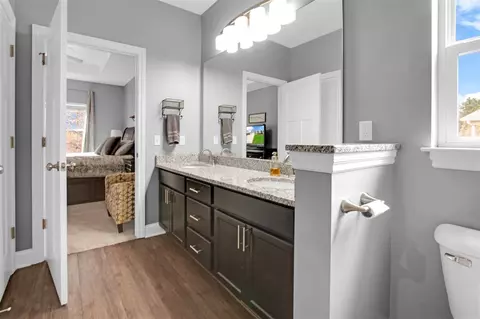 Bath - 6177 Boulder, Flushing, MI 48433 photo 2 of 4