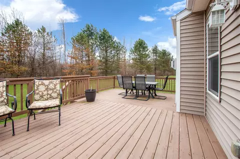 Exterior - 6177 Boulder, Flushing, MI 48433 photo 4 of 12