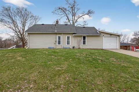 Exterior - 2636 Hickory, Jackson, MI 49202 photo 2 of 6
