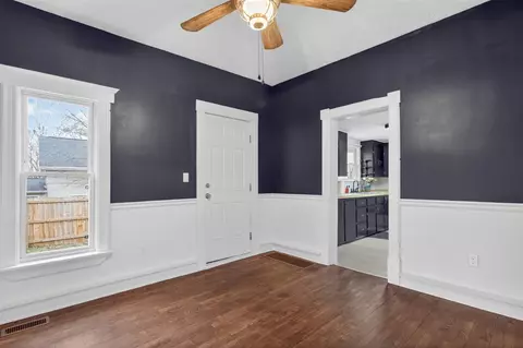 Entry Way - 2636 Hickory, Jackson, MI 49202 photo 1 of 1