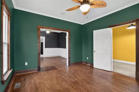Living - 2636 Hickory, Jackson, MI 49202 photo 1 of 2