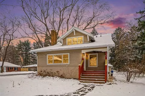 2407 Fairfield, Kalamazoo, MI 49048