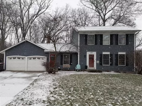 6387 Scarborough, Ada, MI 49301
