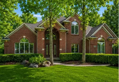 52018 Loon, Shelby Township, MI 48315