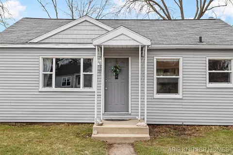 Exterior - 515 NW Ferndale, Walker, MI 49534 photo 2 of 6