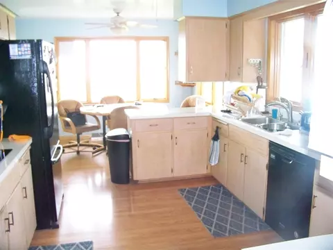 Kitchen - 3373 Baseline, Gobles, MI 49055 photo 1 of 1