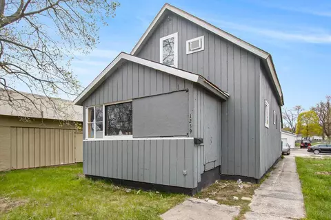 1259 E Apple, Muskegon, MI 49442