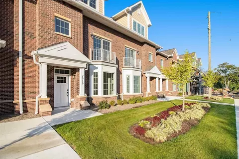 7933 Grand #44, Dexter, MI 48130