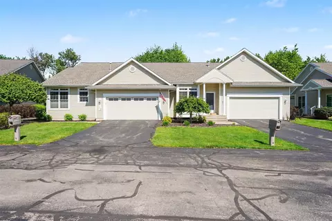 1062 Kensington, Grand Rapids, MI 49534