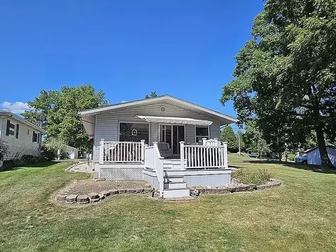 147 Dons, Quincy, MI 49082