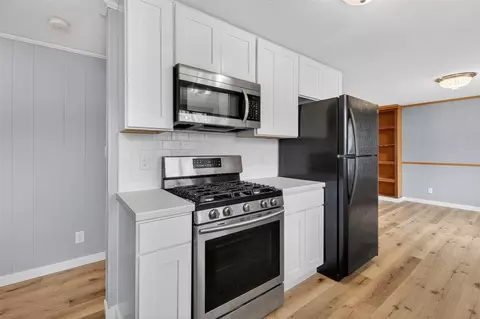 Kitchen - 131 Eaglehurst, Jerome, MI 49249 photo 1 of 2