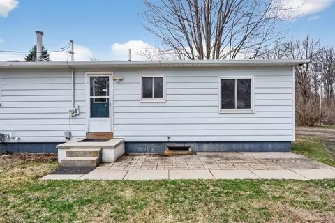 Exterior - 131 Eaglehurst, Jerome, MI 49249 photo 6 of 10