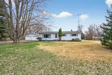 Exterior - 131 Eaglehurst, Jerome, MI 49249 photo 2 of 10