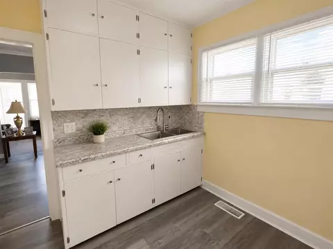 Other - 323 S Maurice, Jackson, MI 49203 photo 3 of 12