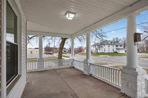 Exterior - 200 S Elm, Jackson, MI 49203 photo 4 of 11