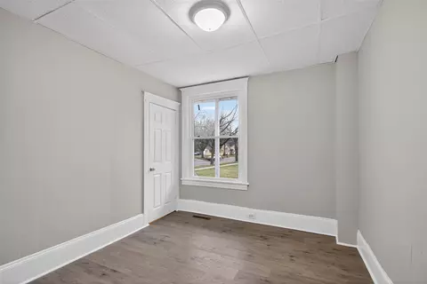 Bedroom - 200 S Elm, Jackson, MI 49203 photo 2 of 14
