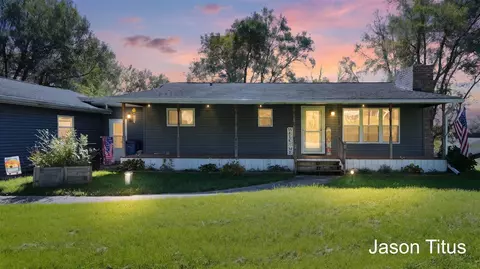 411 Hill, Ionia, MI 48846