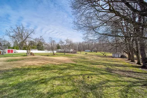 Exterior - 705 Leo, Jackson, MI 49203 photo 3 of 8