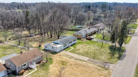 View/Area - 705 Leo, Jackson, MI 49203 photo 1 of 4