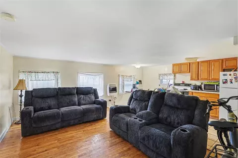 Other - 928 Emerson, Ithaca, MI 48847 photo 4 of 6