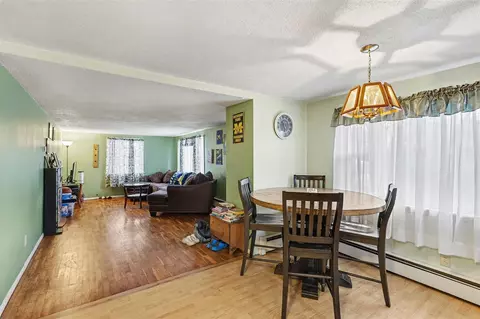 Dining - 928 Emerson, Ithaca, MI 48847 photo 1 of 2