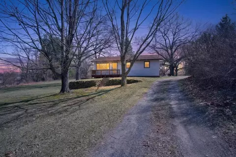 3461 Burkhart, Jackson, MI 49201 photo 2