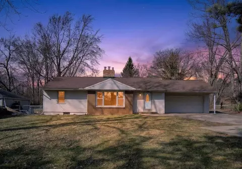 Exterior - 3304 Spring Arbor, Jackson, MI 49203 photo 1 of 8
