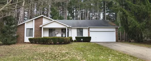 4031 Emerald Pnes, Commerce Twp, MI 48390