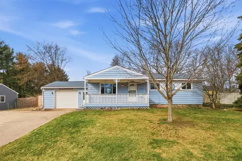 4579 Bekinshire, Comstock Park, MI 49321
