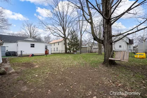 Exterior - 517 Front, Lowell, MI 49331 photo 6 of 7