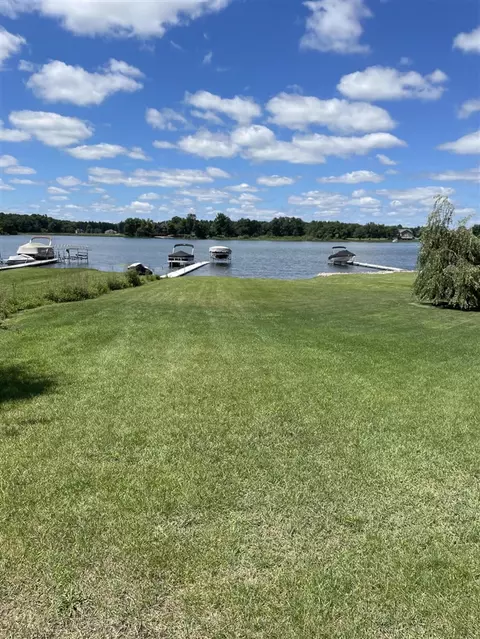 2 Coronado, Jackson, MI 49201 photo 10