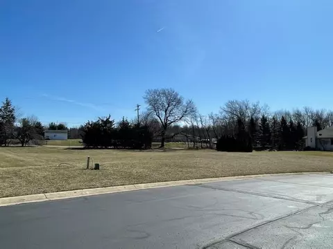 4 Coronado, Jackson, MI 49201 photo 4
