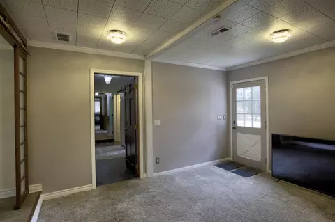Entry Way - 4491 S Jackson, Jackson, MI 49201 photo 15 of 15