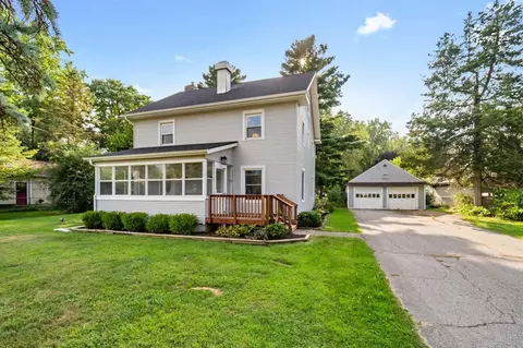 1050 Maynard, Jackson, MI 49202