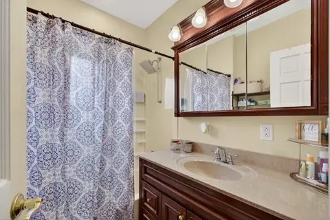 Bath - 3020 Chippewa, Jackson, MI 49202 photo 1 of 1