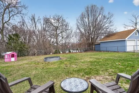 Exterior - 3020 Chippewa, Jackson, MI 49202 photo 6 of 7