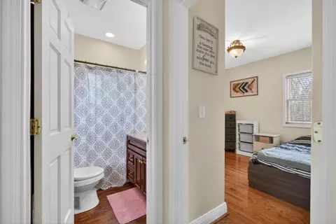 Entry Way - 3020 Chippewa, Jackson, MI 49202 photo 5 of 5