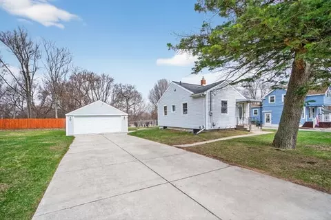 Other - 3020 Chippewa, Jackson, MI 49202 photo 3 of 12