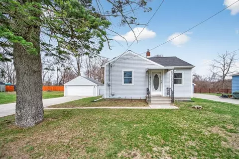Exterior - 3020 Chippewa, Jackson, MI 49202 photo 1 of 7