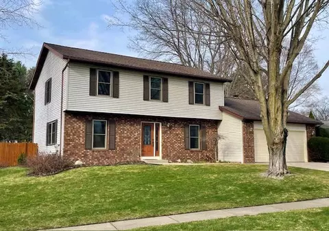 1575 Dogwood, Portage, MI 49024