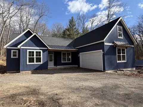 9370 S Hannah, Grant, MI 49327
