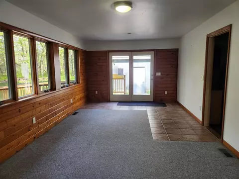 Living - 1041 Wolf Lk, Baldwin, MI 49304 photo 5 of 6